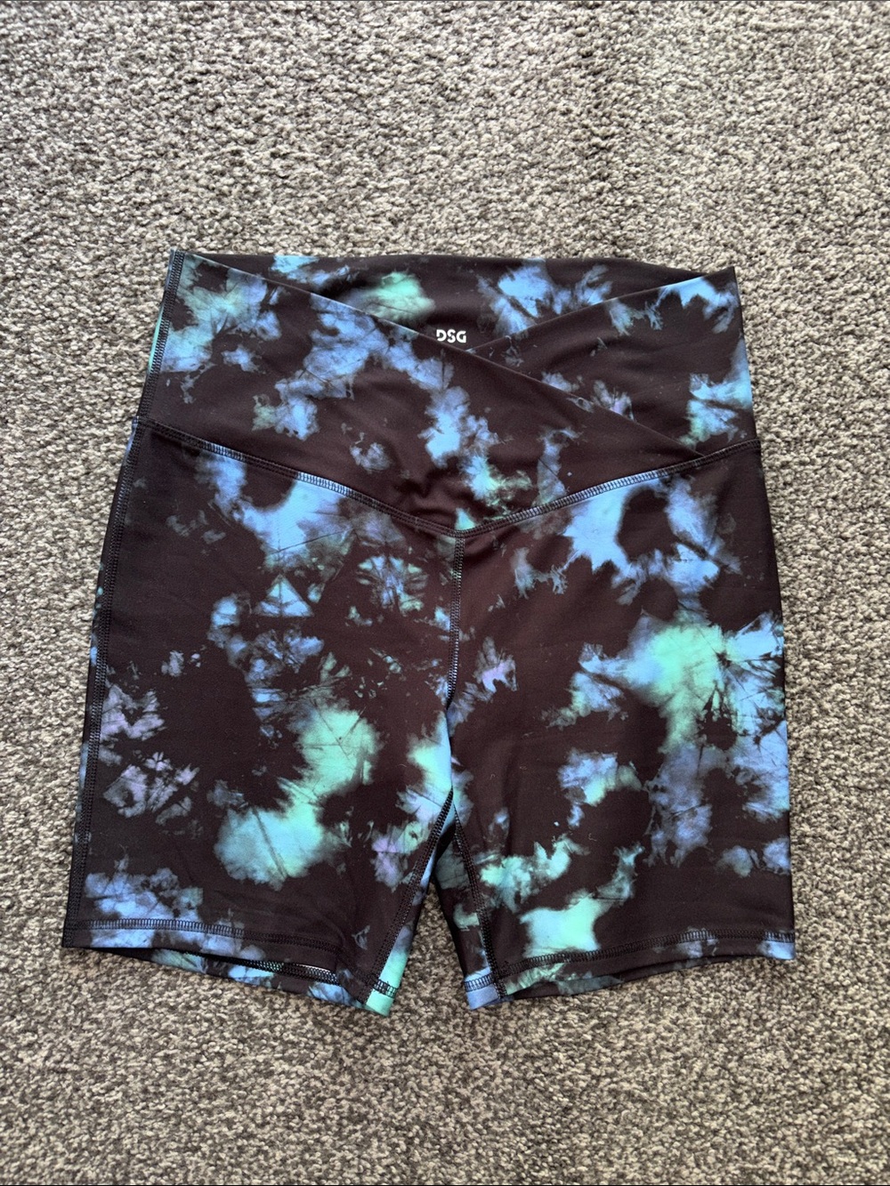 DSG Dick’s Sporting Goods Crossover Biker Shorts Black Tie-Dye Size Large